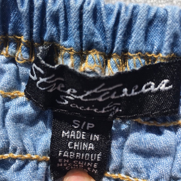 Streetwear Society Denim Crop Top - Picture 3 of 4